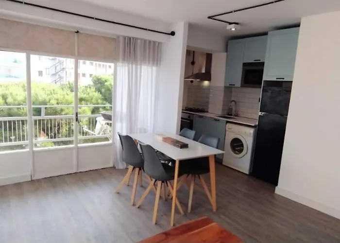 Apartamento Turistico Playa Capellans, Salou. Wifi